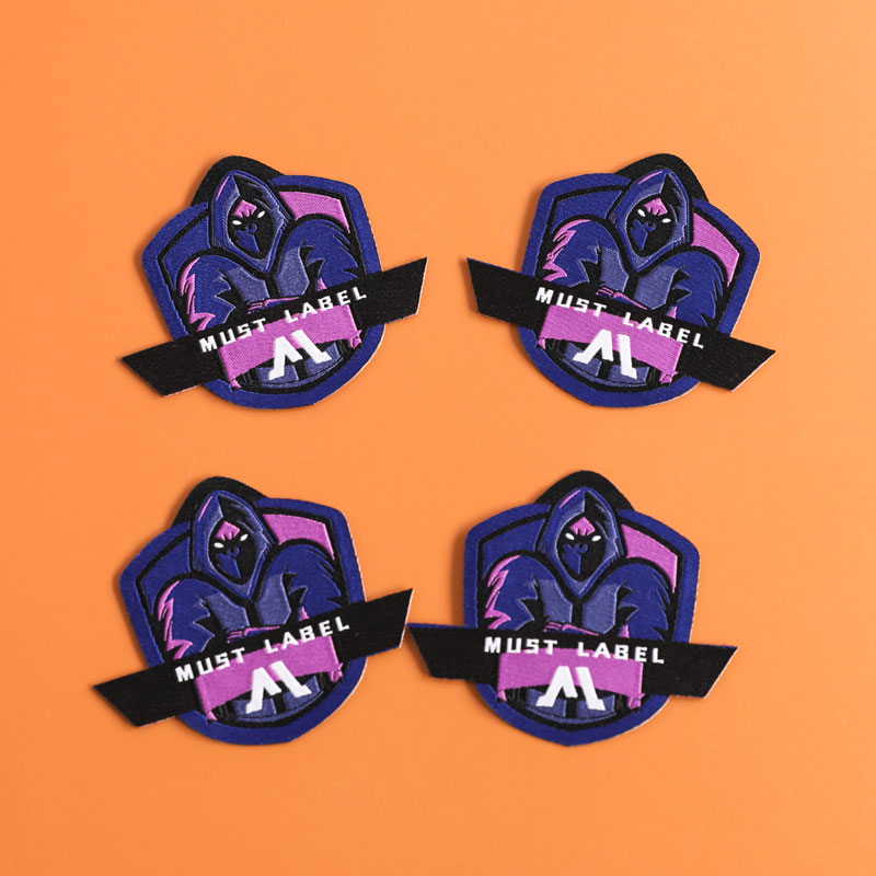 Proč se tkané náplasti stávají oblíbenou volbou pro trvanlivou značku?